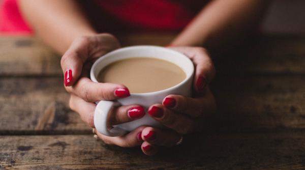 mitul cafelei care e maximul de cesti pe care ar trebui sa le bei intr o zi