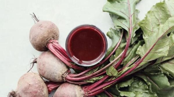 paste cu sos din sfecla rosie o combinatie neobisnuita care te va incanta