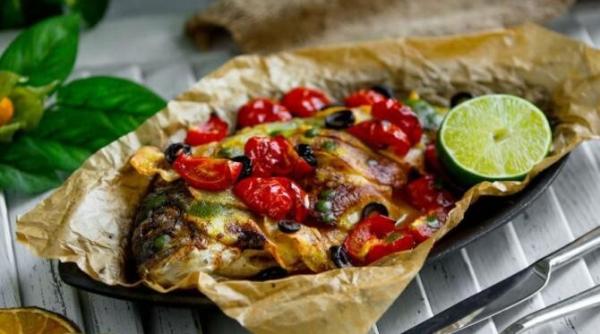 peste copt cu legume in stil croat aceasta reteta te va cuceri prin simplitate