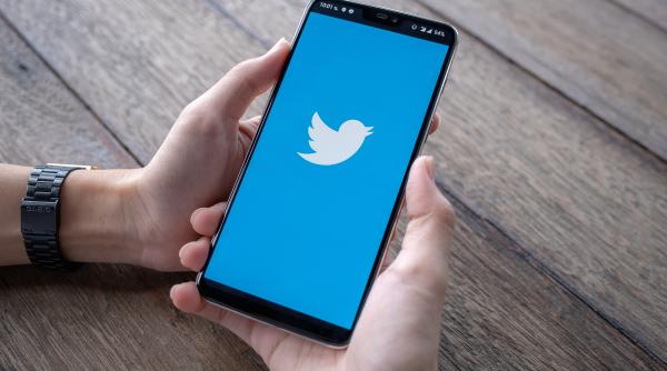 utilizatorii twitter trebuie sa stie asta elon musk ameninta ca va sterge mai multe conturi