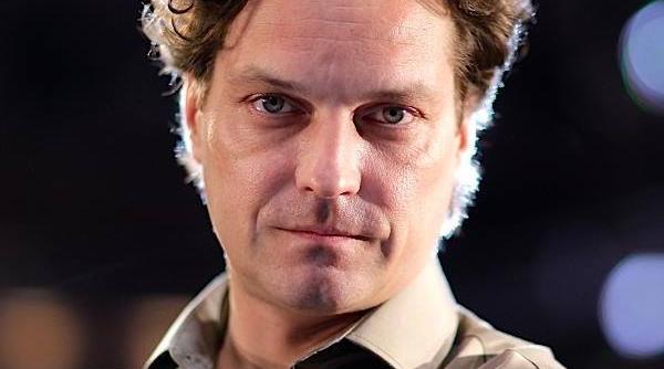 george ivascu destainuiri de suflet teatrul trebuie sa ma transforme sa ma emotioneze sa se intample ceva cu mine pentru ca de aia vin