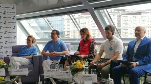 eveniment sanador intrerupt de o fetita denisa arata ca minunile exista prof dr costache in fiecare an romania pierde 1000 de copii din cauza malformatiilor cardiovasculare