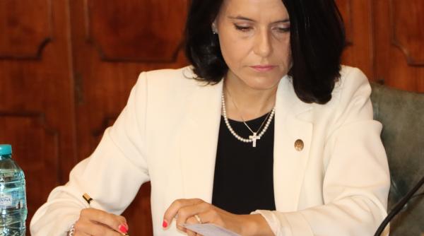 invatamant dual moment de rascruce in educatie cea mai importanta reforma ana loredana predescu nu ne mai permitem sa exportam forta de munca imi asum ce spun video