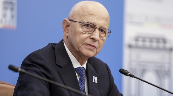 mircea geoana ne intereseaza foarte mult republica moldova vine catre europa romania nu va mai fi o tara de frontiera ci noul centru de greutate al europei