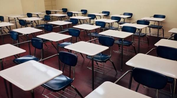 negocierile privind contractul colectiv de munca pentru profesori reluate in aceasta dimineata