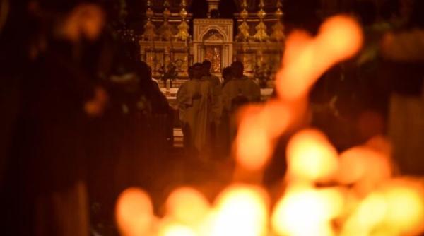 fenomen ciudat spaima regimului fata de biserica din anii 80 cuvintele care produceau panica unul dintre ele era carne