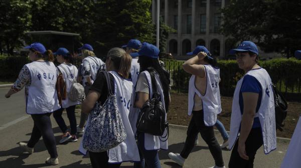 greva in educatie proteste in toata tara val valcu daca spusele domnului budai aveau valoare plateam datoria externa ii abureste pe profesori