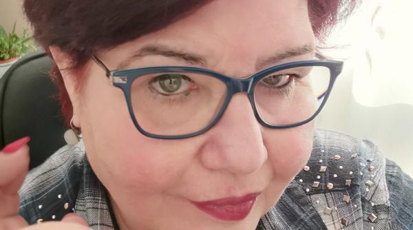 profesoara pana aici nu s asistatul social pe care il cumparati cu faina ulei mici si bere n am nevoie de o pomana de 2500 de lei pe an