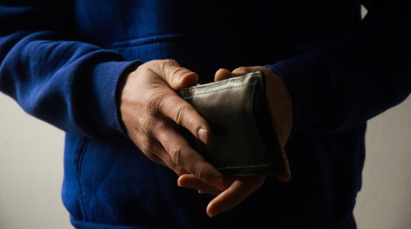 remuneratie dupa competente pentru profesori palada daca oferi salarii de mizerie iti vor veni in sistem doar oameni care nu au fost in stare sa mearga in alta parte