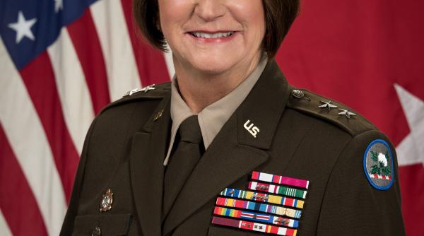 seful garzii nationale a statului american alabama decorat de presedintele iohannis