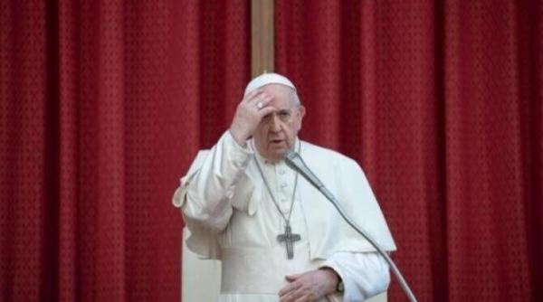 papa francisc si a anulat audientele de vineri din cauza une stari febrile