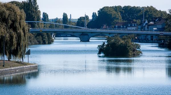 accesul pe podul tineretului va inchis temporar incepand de luni vor fi demarate lucrari de reabilitare