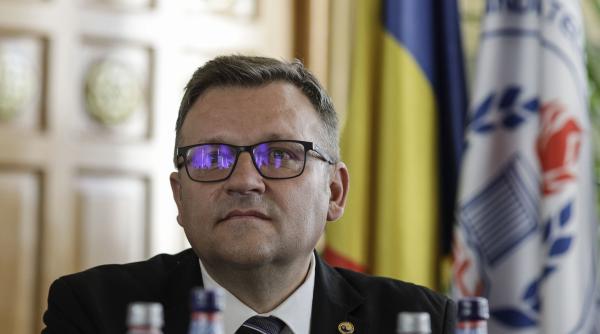 budai incinge spiritele in educatie nu negociem ca la piata nistor si fenechiu disputa dupa declaratiile ministrului ar trebui sa si dea demisia