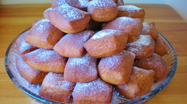 beignets gogosile frantuzesti care fac furori in new orleans cum se prepara reteta