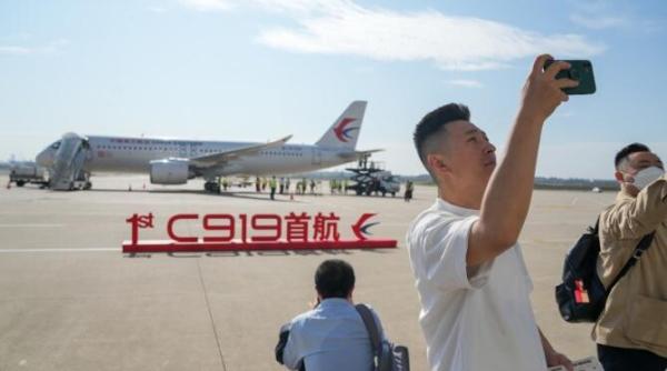 china a prins din urma occidentul si la aviatie avionul de linie c919 zbor inaugural