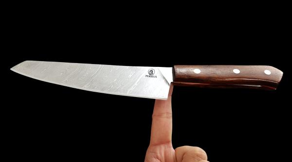 un elev de 16 ani din italia a injunghiat o profesoara o scena ca in america