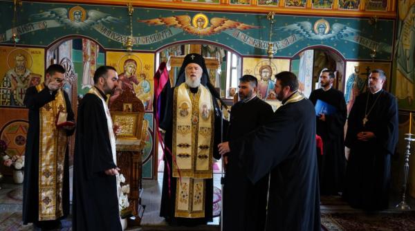 arhiepiscopia targovistei noi clerici numiti de inaltpreasfintitul parinte arhiepiscop si mitropolit nifon