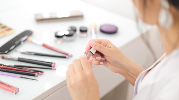produsul cosmetic care te poate imbolnavi avertismentul lansat de dm drogerie markt romania foto in articol