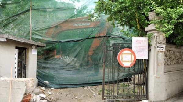 conacul din solesti lasat in paragina matei stoenescu familia rosetti vrea sa i redea stralucirea pe care statul roman i a furat o video