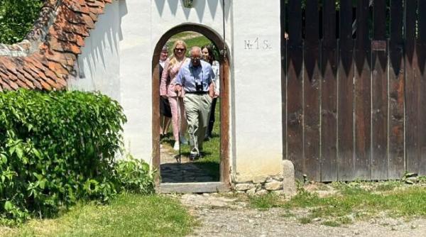 noi imagini exclusive cu regele charles al iii lea in romania galerie foto