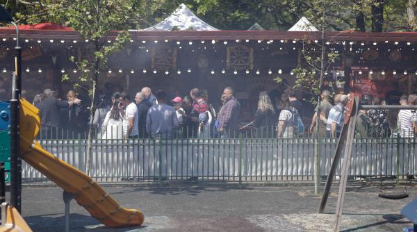 minivacanta de 5 zile o afacere buna efecte neasteptate in economie