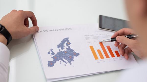 fmi polonia una dintre tarile cu cea mai mare influenta asupra economiei globale