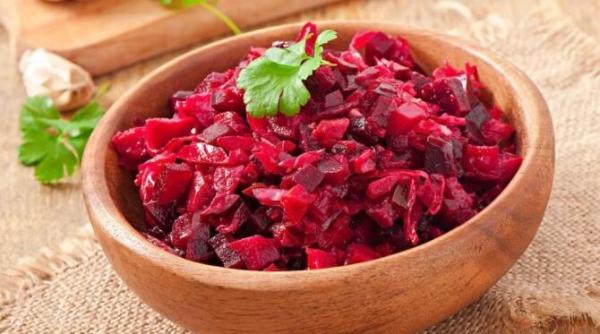 sfecla cu iaurt o salata picanta din orientul mijlociu