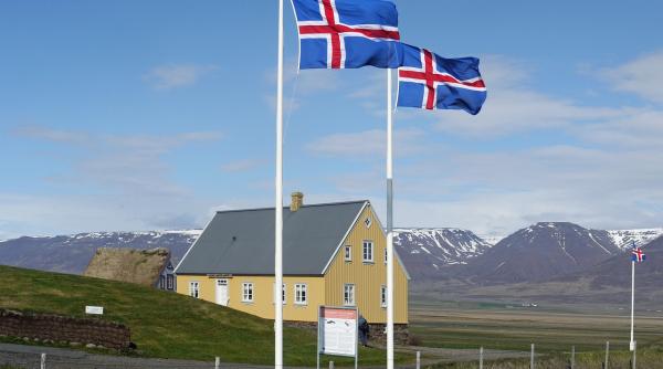 rusia ameninta ca va raspunde la decizia islandei de a si inchide ambasada de la moscova