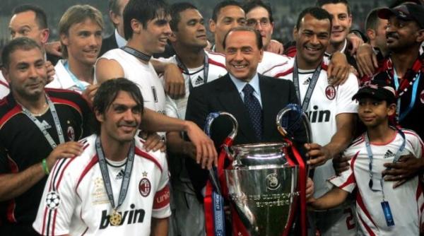 ac milan ii aduce un omagiu lui silvio berlusconi proprietarul de neuitat care a murit la 86 de ani