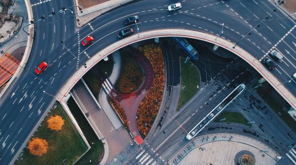 autostrada prabusita in sua dupa ce o citerna a luat foc video