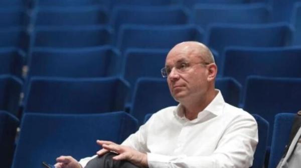 sondaj argument gusa uimit total de procentele obtinute de nicusor dan sunt la fel de mirat ca atunci cand am vazut ca a castigat clotilde armand