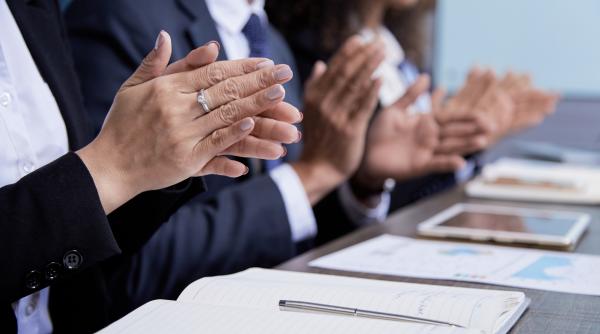 marea loja nationala din romania organizeaza o noua editie a galei premiilor mlnr juriile vor acorda sapte premii a cate 10 mii de euro