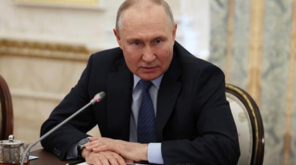 putin a bombardat kievul chiar in timp ce liderii africani au venit cu o solutie de pace oficialii au fost dusi intr un adapost antiaerian video