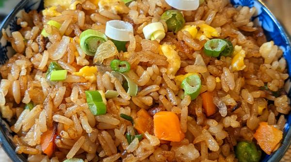 orez prajit cu ou reteta chinezeasca