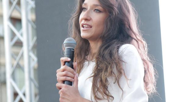 ce si a dorit ion dichiseanu dupa ce iniante de 18 ani si a pierdut parintii si a stat un an in lagar fiica actorului ioana marturisiri