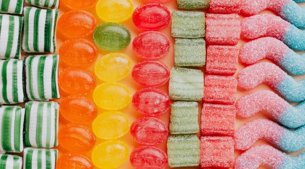 o mama si cei trei copii ai sai au ajuns la spital in neamt dupa ce ar fi mancat jeleuri cu canabis fabricate in afara romaniei