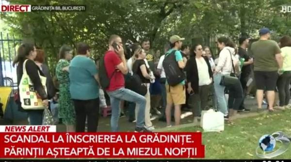 lupta pentru un loc la gradinita in tara dosarului cu sina parintii au stat la coada toata noaptea pentru a si putea inscrie copiii o mare bataie de joc