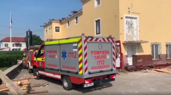 tavanul caminului cultural din cluj s a prabusit peste 4 oameni