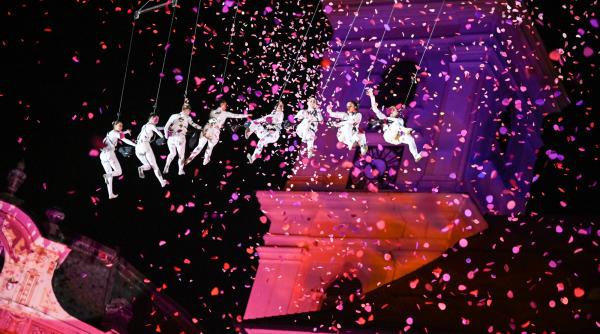 a batut gongul la sibiu urmeaza 10 zile de miracol la fits festivalul international de teatru de la sibiu