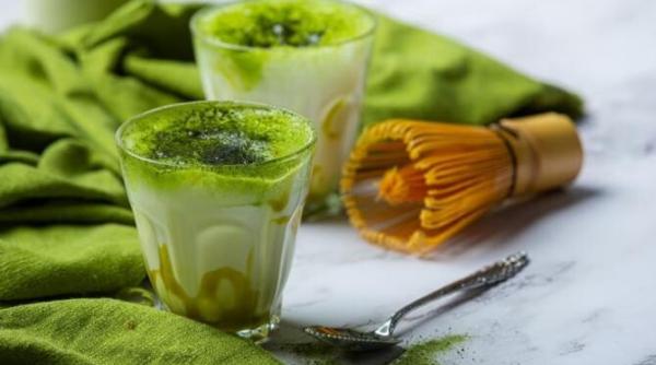 limonada matcha cu turmeric un superaliment plin de antioxidanti si vitamine