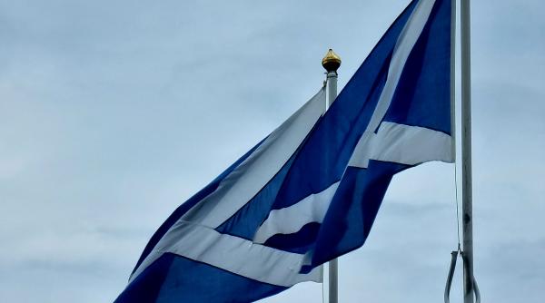 premierul scotian humza yousaf merge la bruxelles visand la independenta si la aderarea la ue