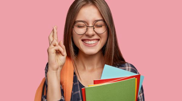 bacalaureat 2023 elevii sustin examenul maturitatii la geografie biologie chimie fizica economie filosofie informatica logica sociologie si psihologie