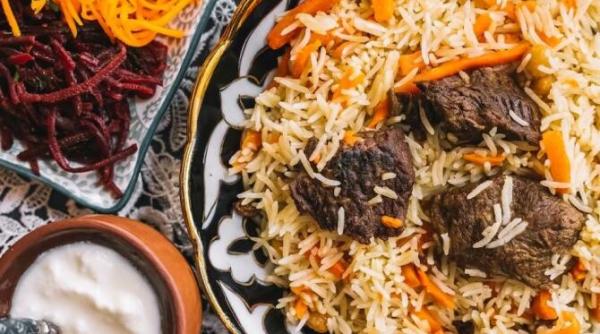 pilaf delicios cu fructe uscate o reteta a bucatarilor din azerbaidjan