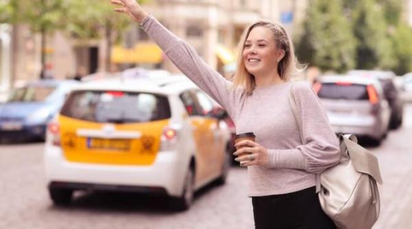 rasturnare de situatie cu romanca din republica moldova care a fost jignita de un taximetrist pentru ca nu vorbea ruseste luptati pentru dreptul de a vorbi romaneste