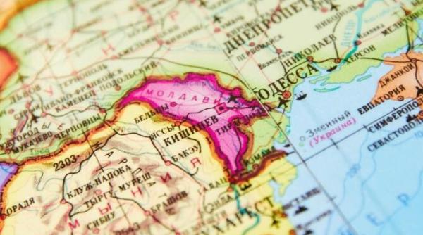 igor grosu presedintele parlamentului republicii moldova atentioneaza ca persoane sub statut de diplomati ai federatiei ruse ajung in transnistria si acolo numai de diplomatie nu se ocupa