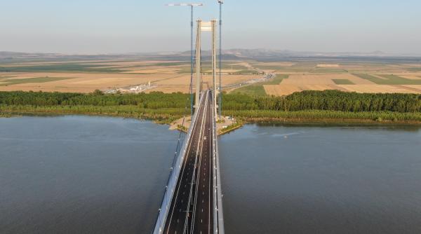 imagini spectaculoase cu celebrul pod peste dunare de la braila inainte de inaugurare