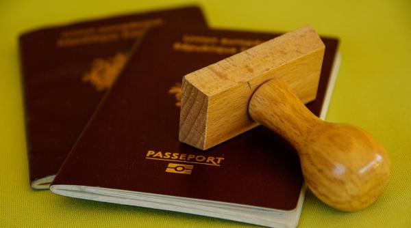 diferenta dintre pasaportul simplu electronic si pasaportul simplu temporar tot ce trebuie sa stii despre fiecare
