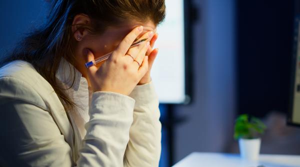 sapte cauze ale durerilor de cap cum sa le eviti