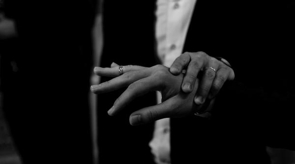 lovitura pentru pentru romanii care vor sa se casatoreasca din tara si diaspora certificatul prenuptial la un pas de eliminare cum a fost distrus un proiect bun de lege