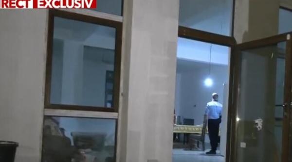 batrani ascunsi intr un bloc in constructii pentru a nu fi depistati de autoritati in azil inca un caz socant
